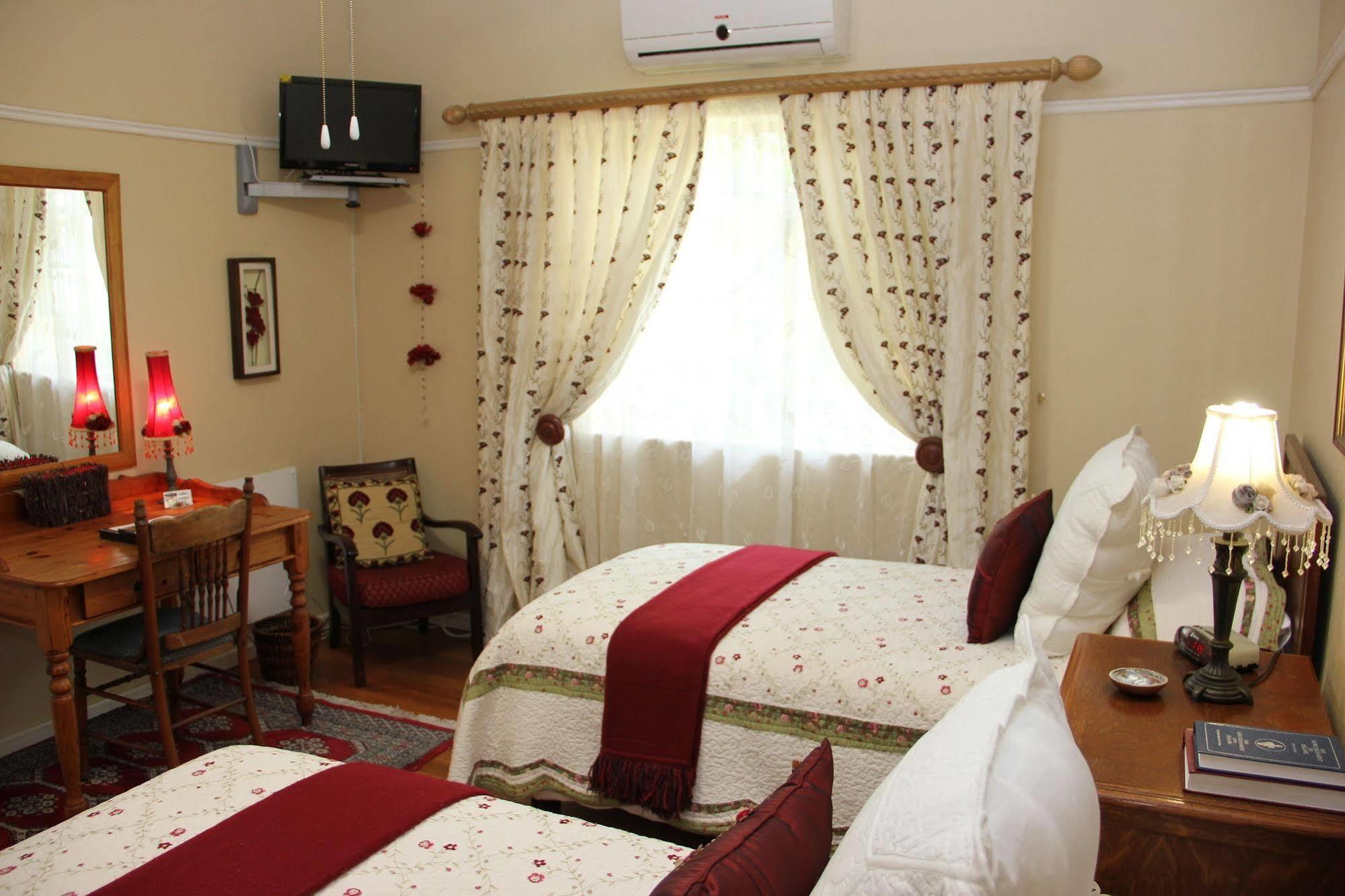 Beau & I Bed & Breakfast Graaff Reinet Ngoại thất bức ảnh