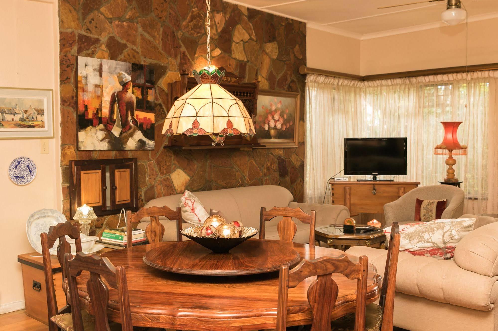Beau & I Bed & Breakfast Graaff Reinet Ngoại thất bức ảnh