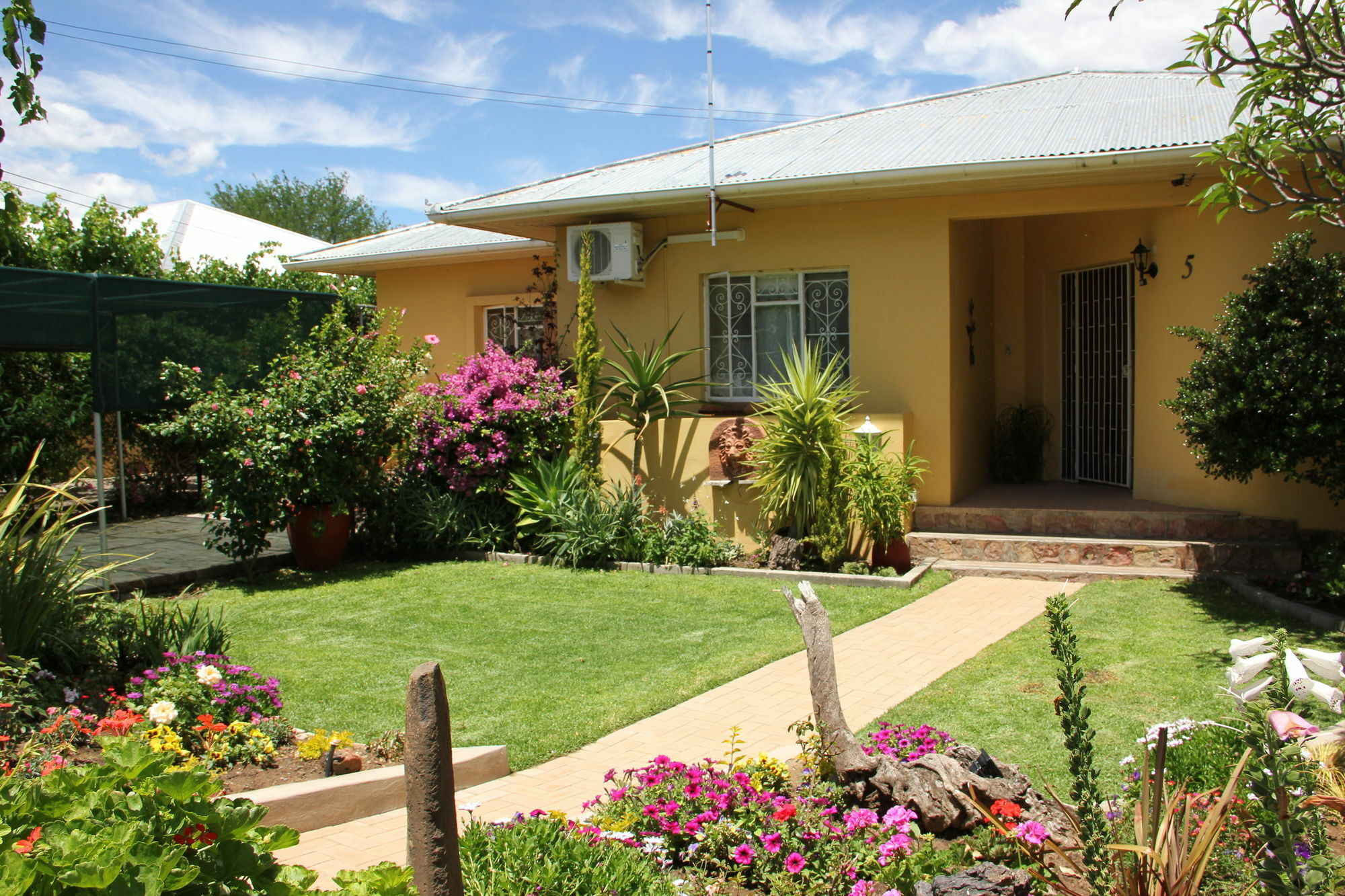 Beau & I Bed & Breakfast Graaff Reinet Ngoại thất bức ảnh